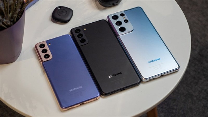 Samsung rò rỉ hình ảnh Galaxy S22 và Galaxy Tab 8 Samsung rò rỉ hình ảnh Galaxy S22 và Galaxy Tab 8