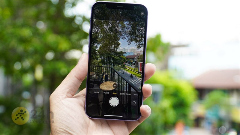 Với camera chụp góc rộng đem lại cho bạn những bức ảnh từ xa rõ nét nhất