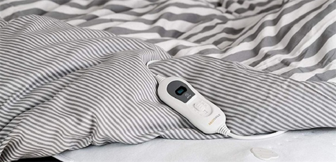 Nên mua chăn điện hay đệm điện để giữ ấm?