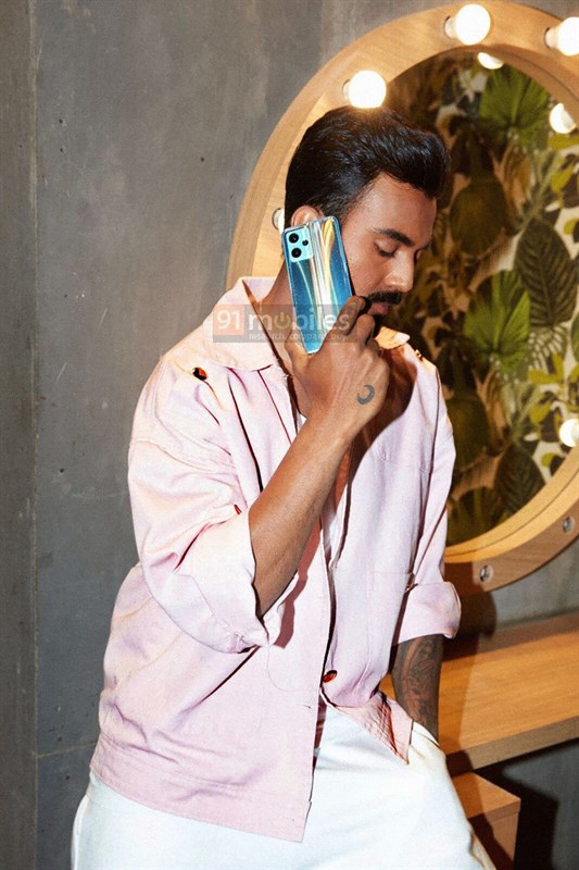 Realme 9 Pro trên tay KL Rahul