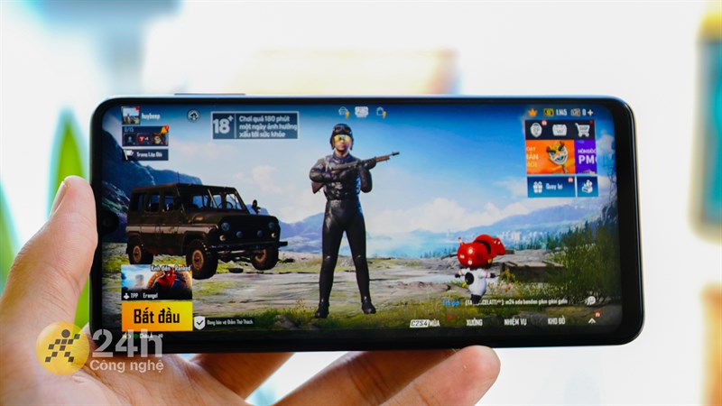 Tần số quét 90 Hz là một điểm sáng tiếp theo trên màn hình của Galaxy A22.