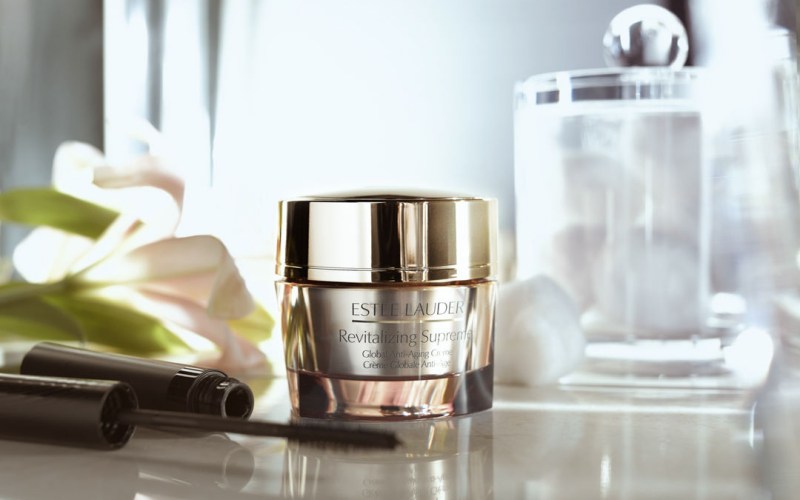 Kem chống lão hóa Estee Lauder có giá khá cao