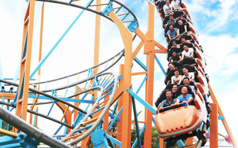 Tàu lượn cao tốc Roller Coaster