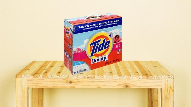 Bột giặt Tide Ultra Plus Touch Of Downy