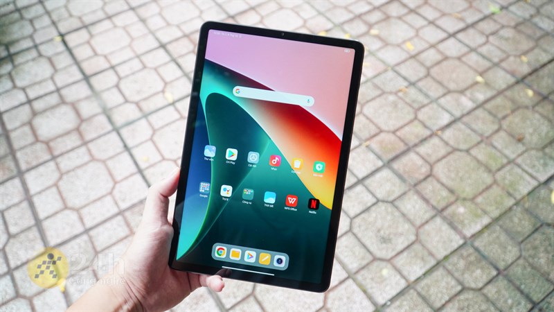  Xiaomi Pad 5 có kích thước khá lớn cùng nhiều công nghệ giúp bảo vệ mắt