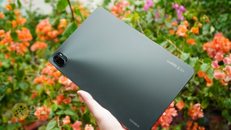 Xiaomi Pad 5 có thiết kế vuông vức cùng một hiệu năng mạnh mẽ