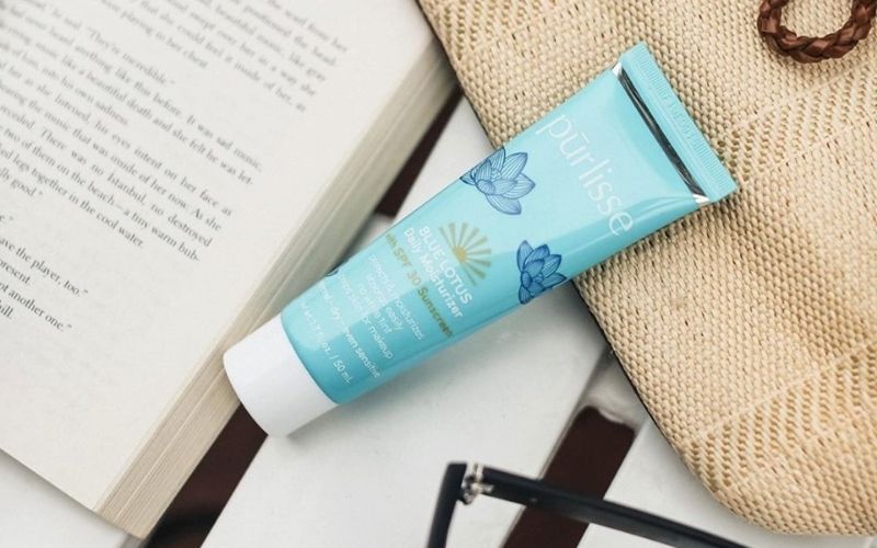 Kem dưỡng chống nắng Purlisse Blue Lotus Daily Moisturizer SPF 30 Sunscreen