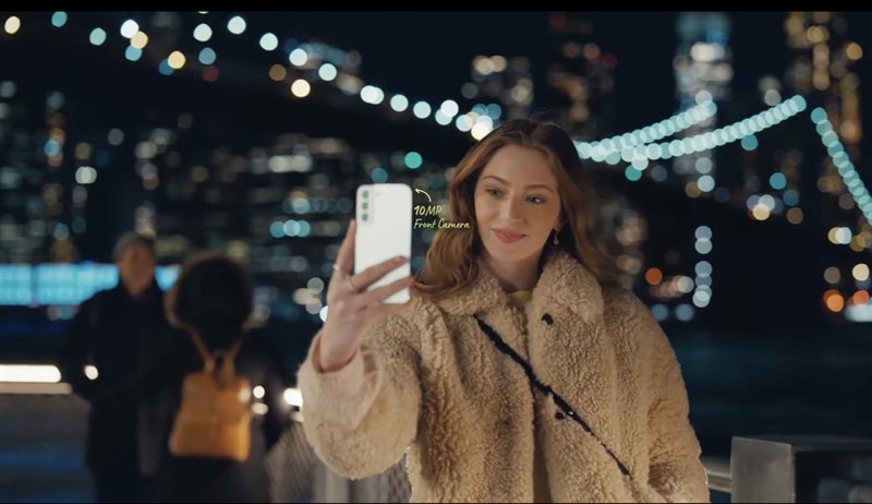 Camera selfie Galaxy S22 độ phân giải 10MP