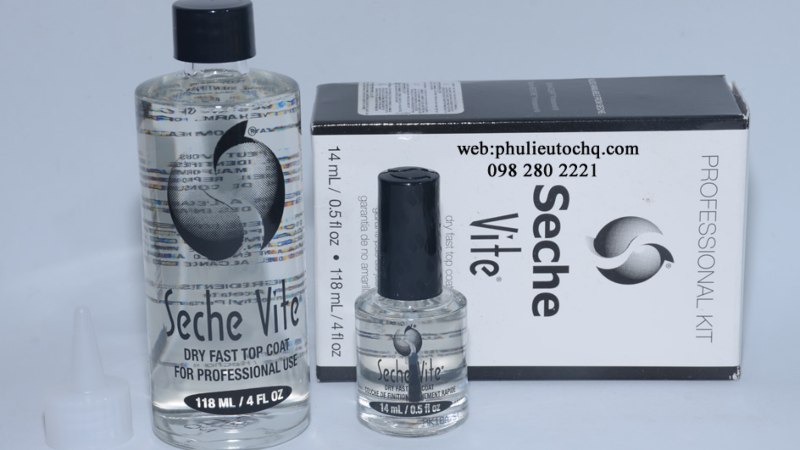 Remove nail polish with clear top coat