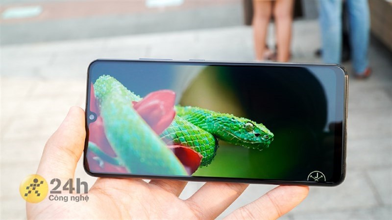 Màn hình nét căng với độ sâu rõ ràng trên Samsung Galaxy A32