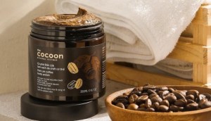 Tẩy da chết Cocoon có gì đặc biệt mà liên tục cháy hàng?