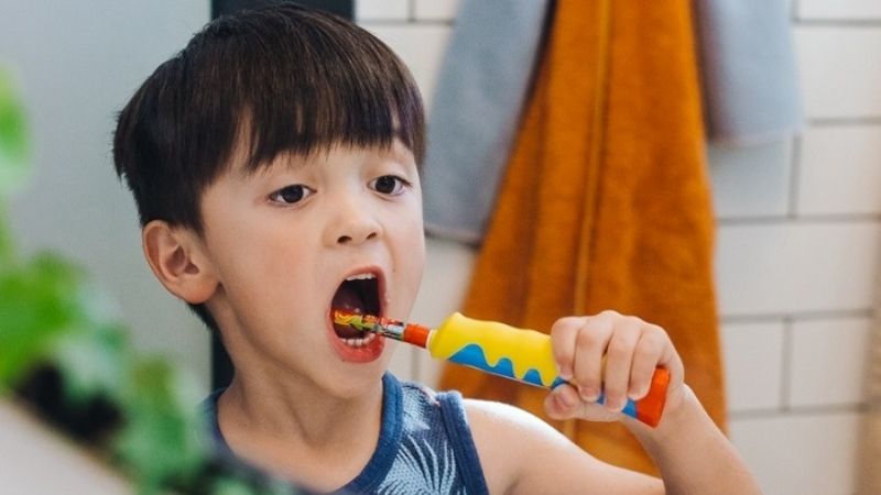 Hướng dẫn sử dụng kem đánh răng EQ Tech Junior