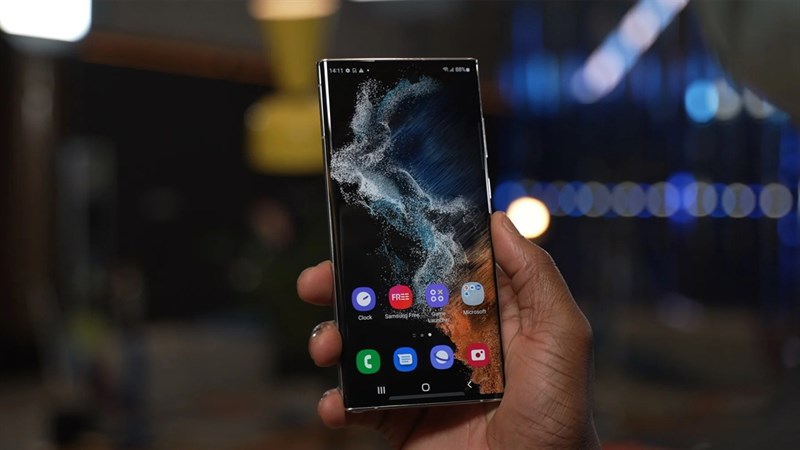 Galaxy S22 Ultra có khả năng thay đổi độ tươi màn hình tốt nhất