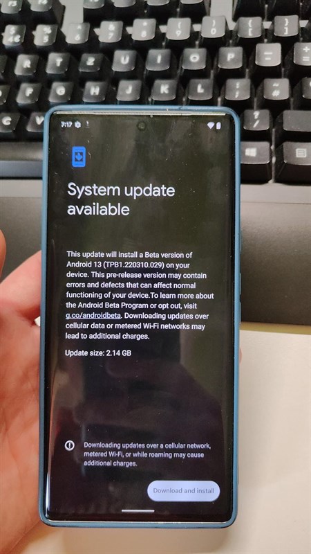 Android 13 Beta 1 đã có sẵn dành cho các thiết bị Pixel 4. Nguồn: Android Authority. Android 13 Beta 1 đã có sẵn dành cho các thiết bị Pixel 4. Nguồn: Android Authority.