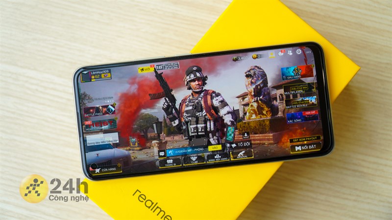 Chơi COD Mobile trên Realme 8 Pro