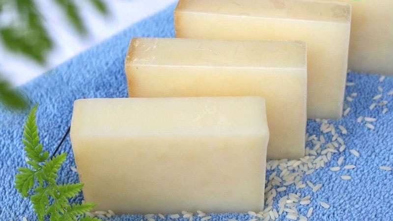 Tell you how to make rice bran soap to effectively exfoliate at home
