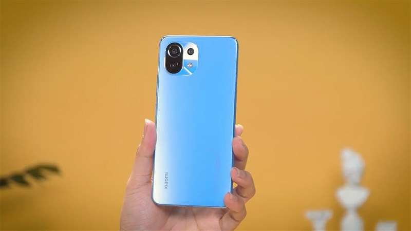 Xiaomi Mi 11 5G và Xiaomi Mi 11 Lite cũ đồng giảm 20%, giá đã quá rẻ
