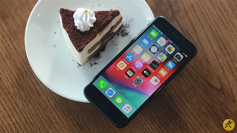 iPhone SE mới của Apple bất ngờ xuất hiện trên cơ sở dữ liệu EEC