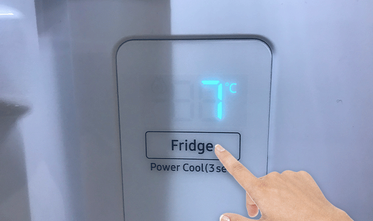 Cách điều chỉnh nhiệt độ tủ lạnh Samsung có bảng điều khiển