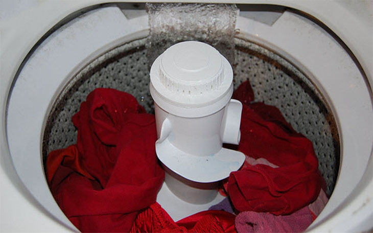 Nguồn nước cấp vào máy giặt yếu