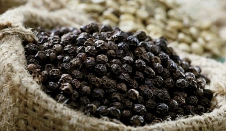 Giá tiêu hôm nay 17/2/2022: Tăng tiếp 500 đồng, dao động 84.000 - 87.000 đồng/kg