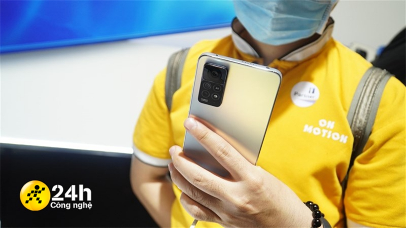 Thiết kế của Redmi Note 11 Pro có nhiều điểm cải tiến hơn so với thế hệ tiền nhiệm 