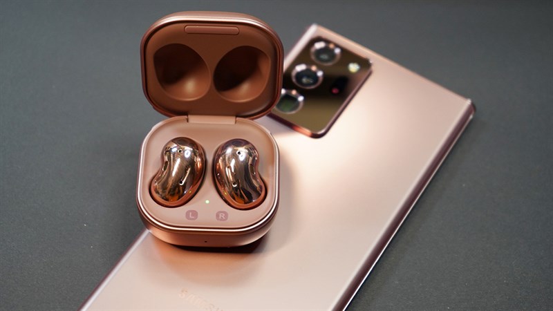 galaxy buds live