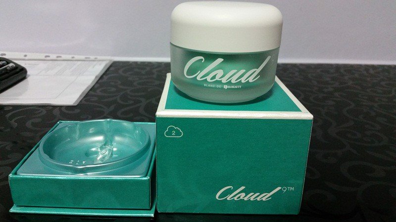 Kem trị nám Cloud 9