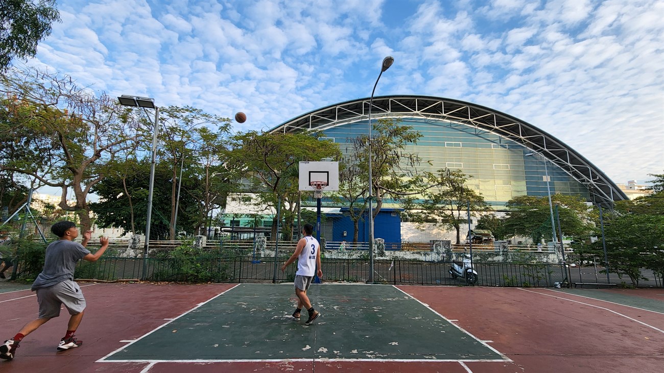 Ảnh chụp bằng chế độ tự động trong điều kiện đủ sáng bằng Galaxy S22+