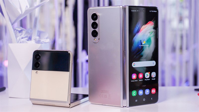 Galaxy Z Fold3 5G và Galaxy Z Flip3 5G Galaxy Z Fold3 5G và Galaxy Z Flip3 5G