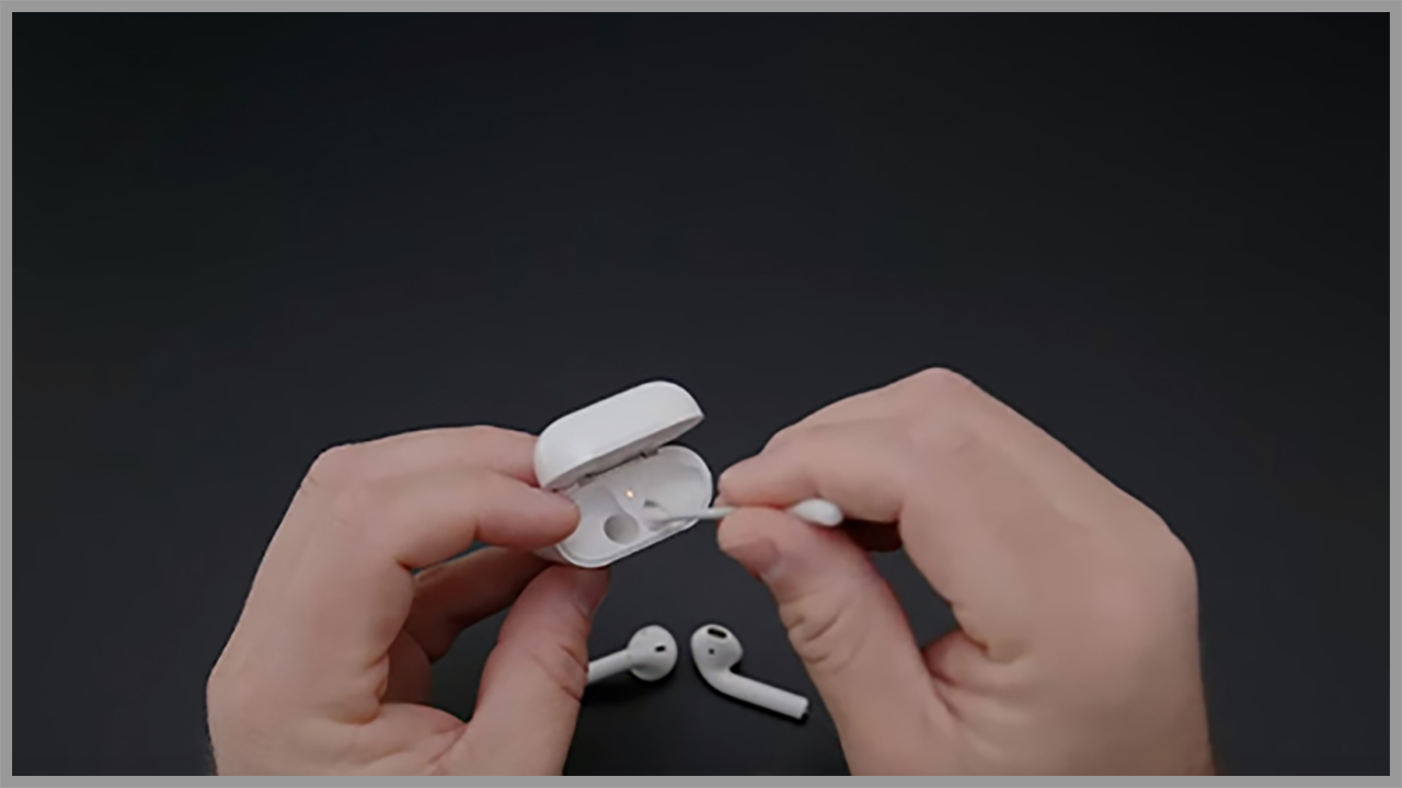 Cách vệ sinh AirPods Cách vệ sinh AirPods