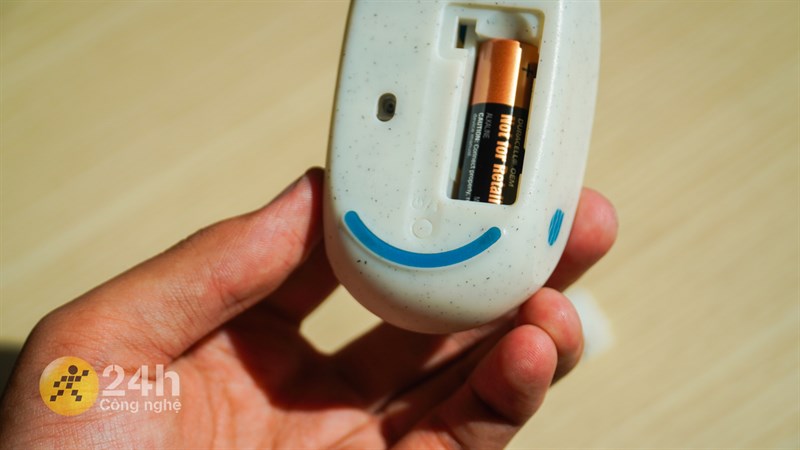 Microsoft Ocean Plastic Mouse cho thời gian sử dụng hơn 12 tháng