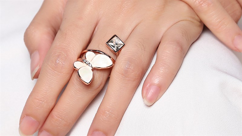 Nhẫn Hợp Kim Nữ AvaJi Đính Đá AVJ.R000206.00