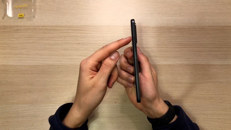 Cạnh phải POCO M4 Pro Cạnh phải POCO M4 Pro