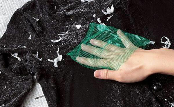 Residues from Clothing