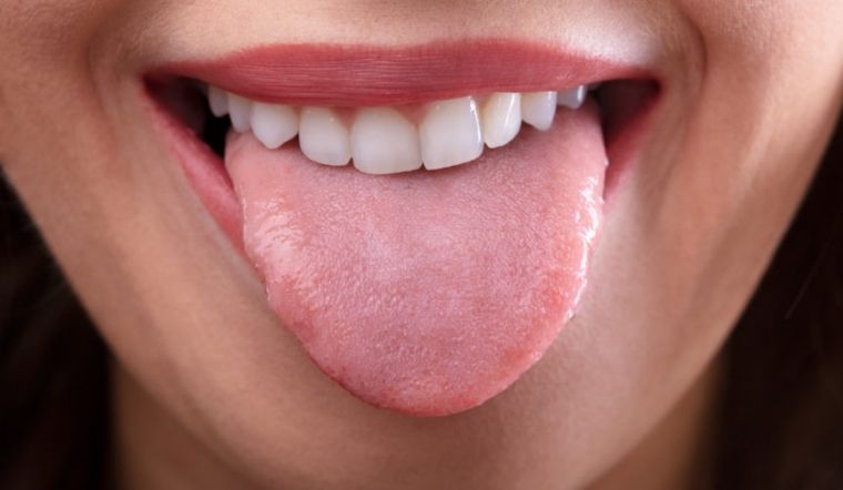 Biết ngay tình trạng sức khỏe đang ra sao bằng cách quan sát biểu hiện ở lưỡi