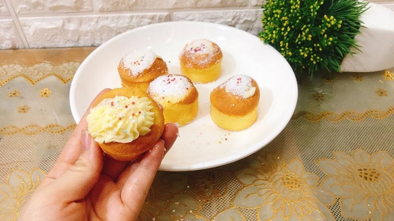 Cách làm bánh cupcake thơm ngon với 4 dụng cụ có trong bếp