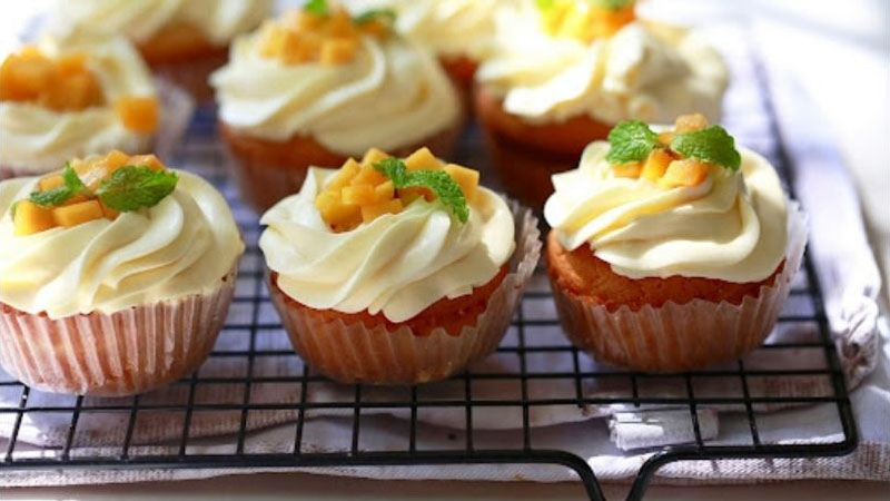 Bánh cupcake làm bằng nồi hấp