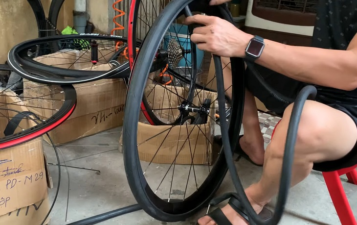 Có những loại lốp xe đạp điện nào là  websosanhvn