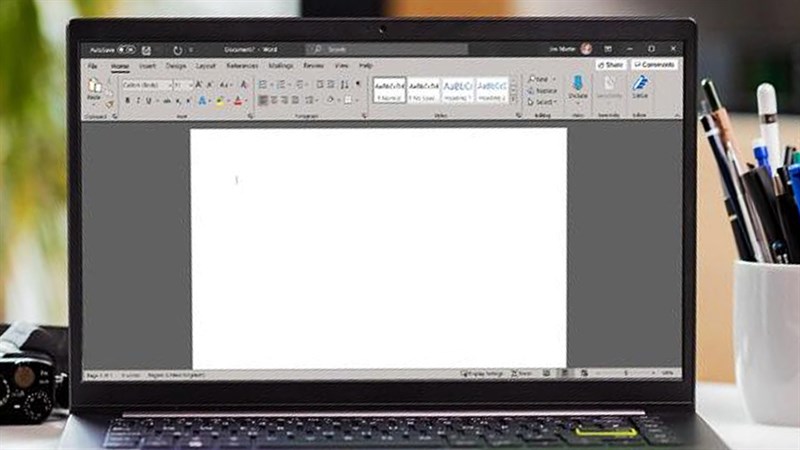 Cách bật chế độ tối trên Word
