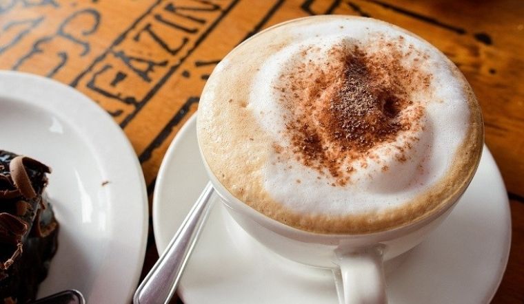 Các cách đánh sữa capuchino pha cà phê ngon như ngoài tiệm