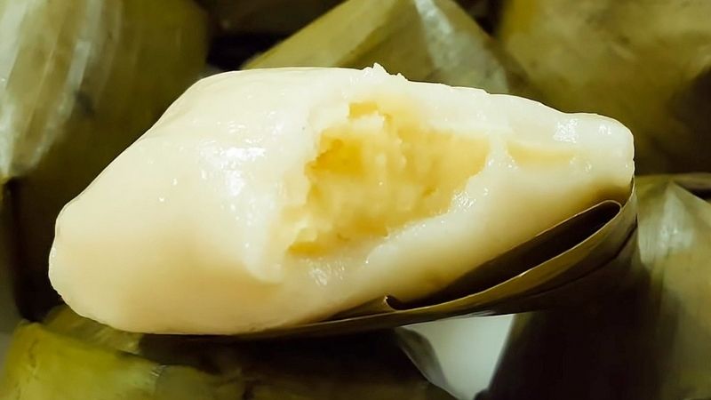 Bánh nếp nhân đậu xanh