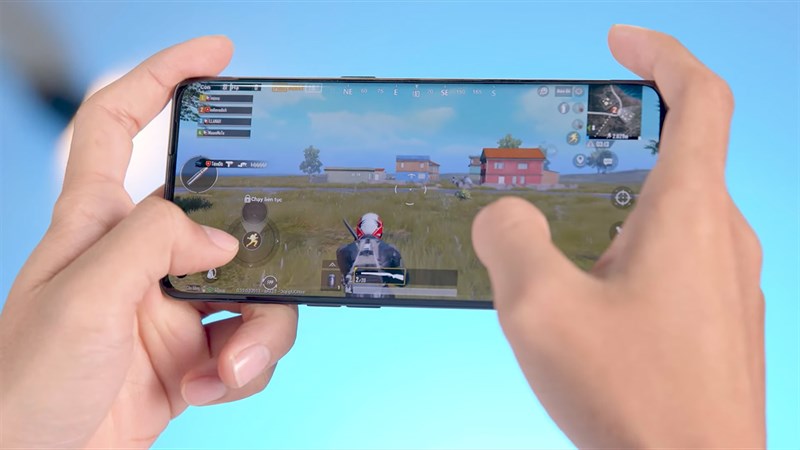 Điện thoại có chip Rồng giảm cực bốc tới 3 triệu, mua chơi game bao đã