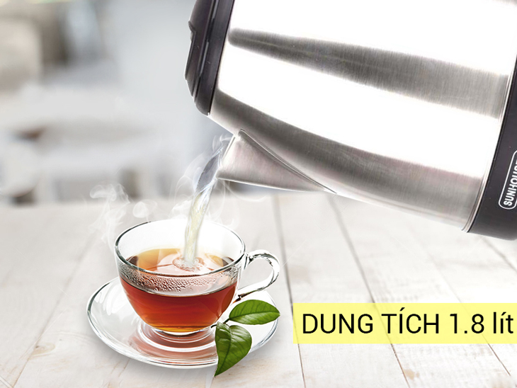 Bình đun siêu tốc Sunhouse 1.8 lít SHD1182 sở hữu dung tích lớn 1.8 lít, cung cấp đủ nước nóng cho gia đình có từ 4 - 6 thành viên Bình đun siêu tốc Sunhouse 1.8 lít SHD1182 sở hữu dung tích lớn 1.8 lít, cung cấp đủ nước nóng cho gia đình có từ 4 - 6 thành viên