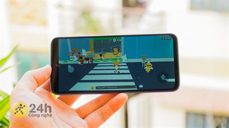 Redmi 10 được Xiaomi rất ưu ái khi có độ phân giải cao hơn nhiều đối thủ khác trong phân khúc.