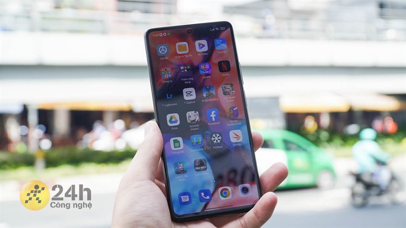 Xiaomi 11T Pro màn hình có kích thước lớn, tầm nền cao cấp