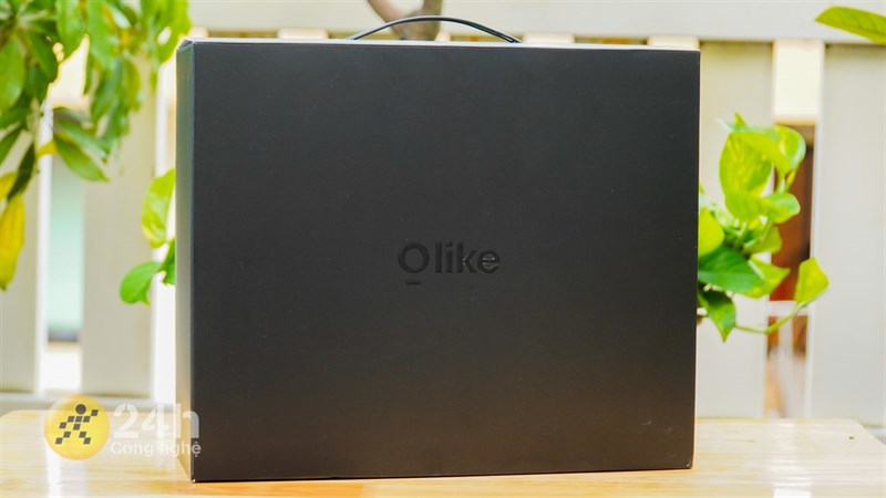 Hộp đựng quà tặng đặt gạch OPPO Reno7 Series tại <a href="https://baotiengiang.net" title="Bảo Tiến Giang" target="blank" rel="follow">Bảo Tiến Giang</a>