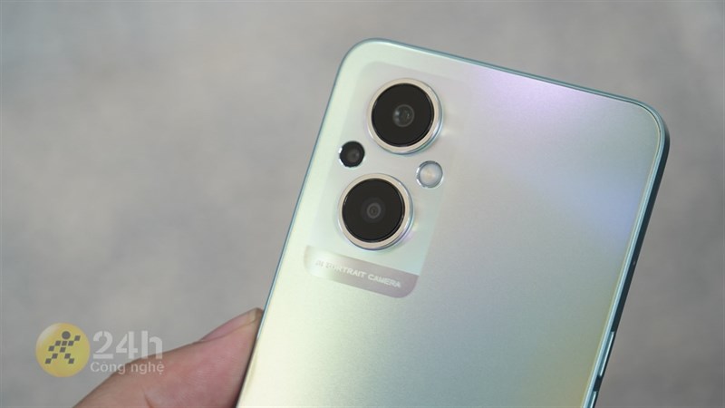 Trên tay OPPO Reno7 Z 5G: Thiết kế trẻ trung, cấu hình mạnh, pin khá
