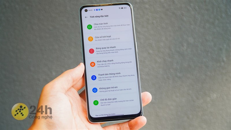 Trên tay OPPO Reno7 Z 5G: Thiết kế trẻ trung, cấu hình mạnh, pin khá