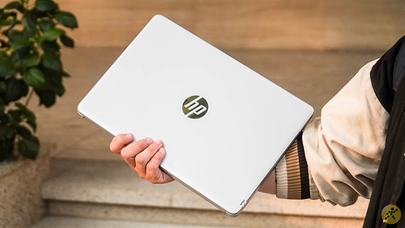 Thiết kế laptop HP siêu mỏng nhẹ, dễ dàng di chuyển